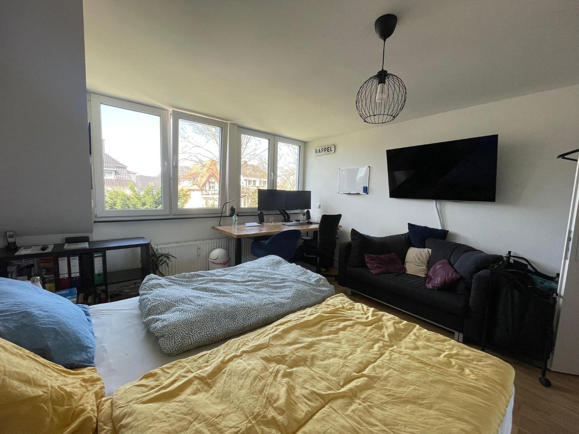 Moderne Zimmer In Koeln Lindenthal * Keulen